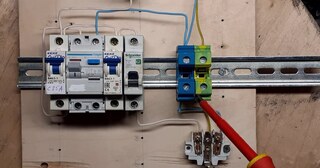 Установка устройства защитного отключения в Волжском в октябре